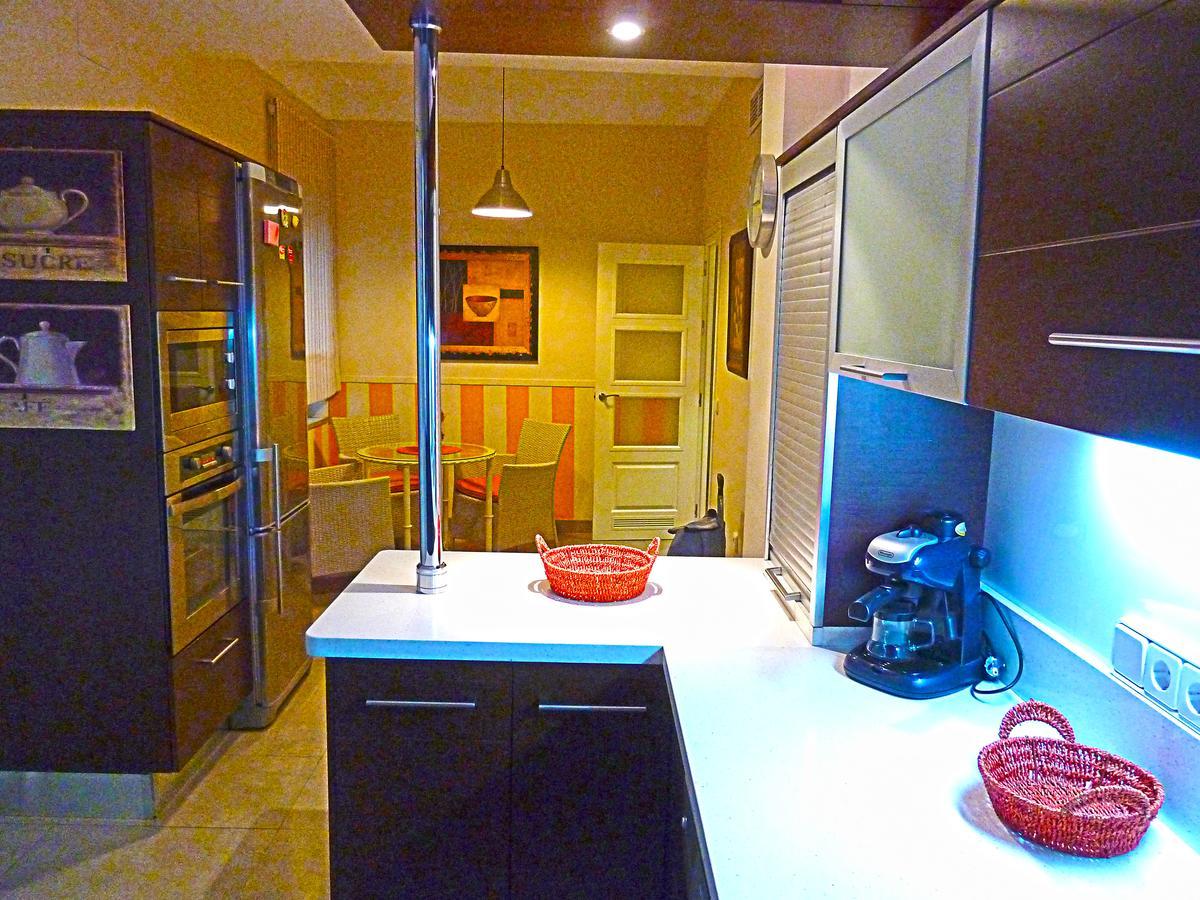 Eduardo Lucena 5, Mezquita Apartment Cordoba Exterior photo