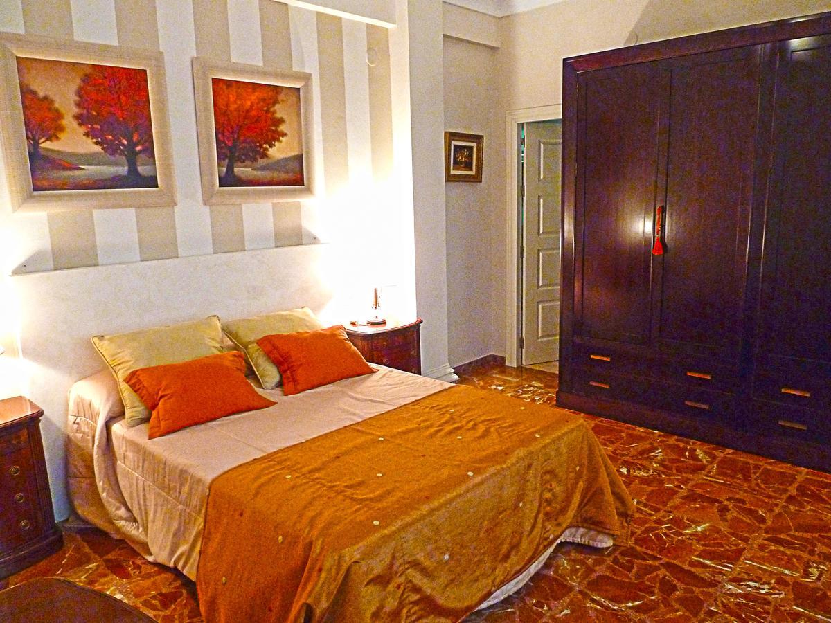 Eduardo Lucena 5, Mezquita Apartment Cordoba Exterior photo